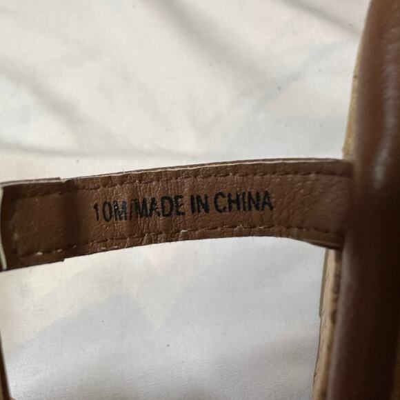 Daisy Fuentes Wedge Sandals Size 10 - Picture 10 of 10